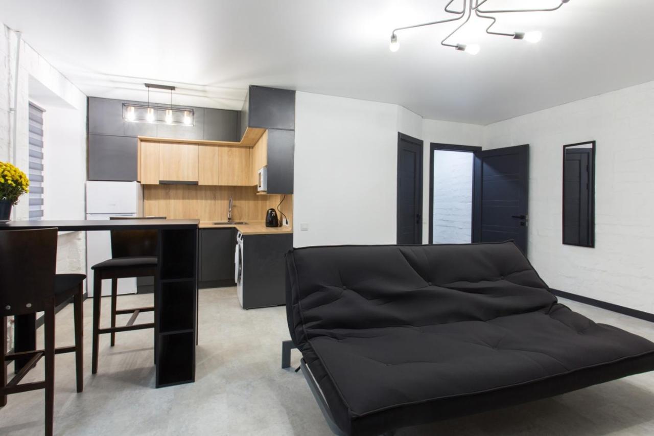 Apartment On 23 Serpnya Kharkiv Eksteriør billede