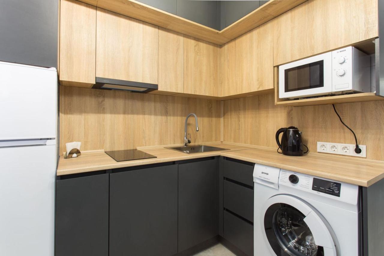 Apartment On 23 Serpnya Kharkiv Eksteriør billede