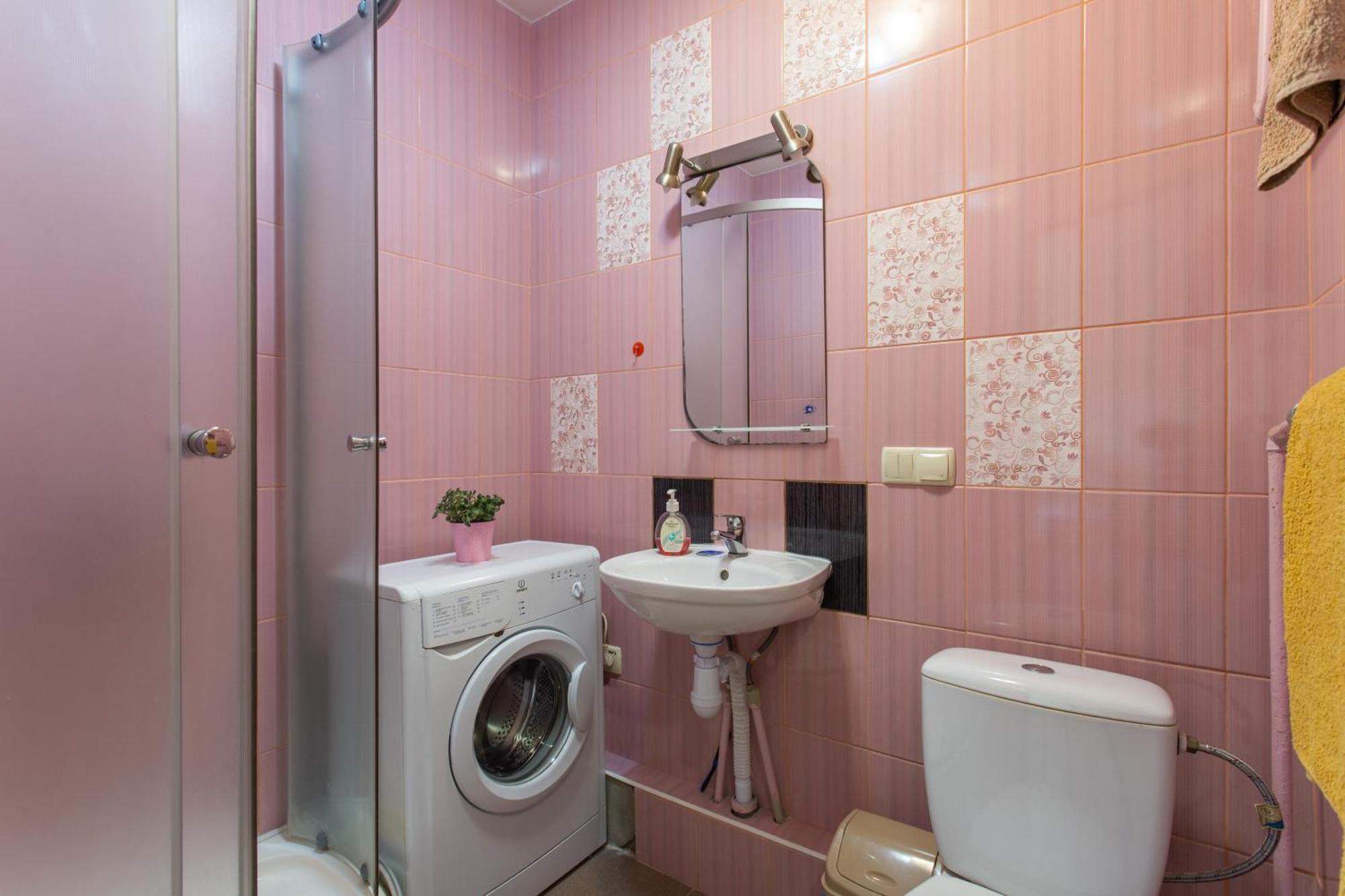 Apartment On 23 Serpnya Kharkiv Eksteriør billede