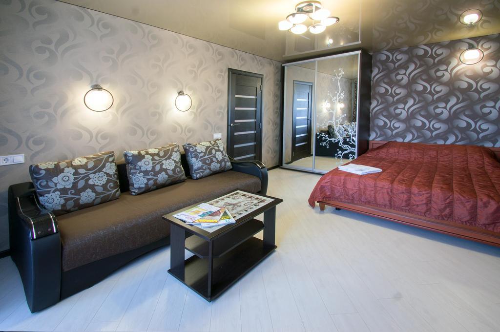 Apartment On 23 Serpnya Kharkiv Eksteriør billede